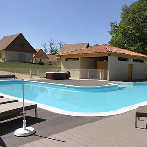Le Bleu **** Lacapelle-Marival